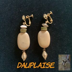 Vintage Dauplaise clip screw back dangle earrings